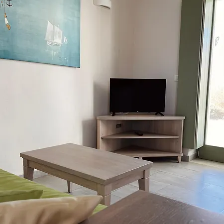 Alona Luxury