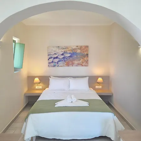 Alona Luxury Villas شقة
