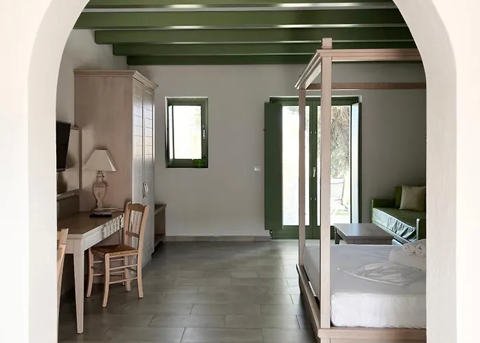 Alona Luxury Arkásza